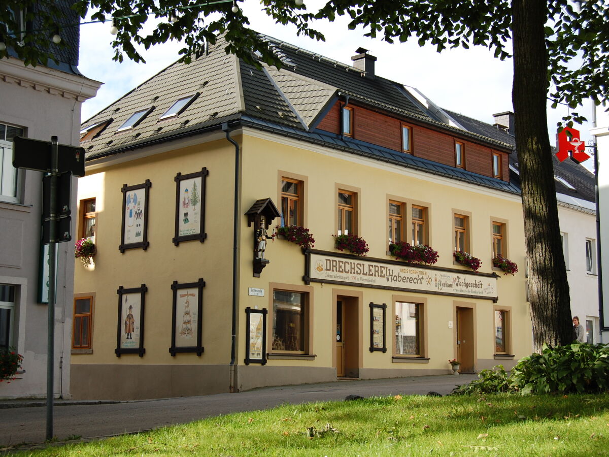 wohnhaus mit ferienwohnung
